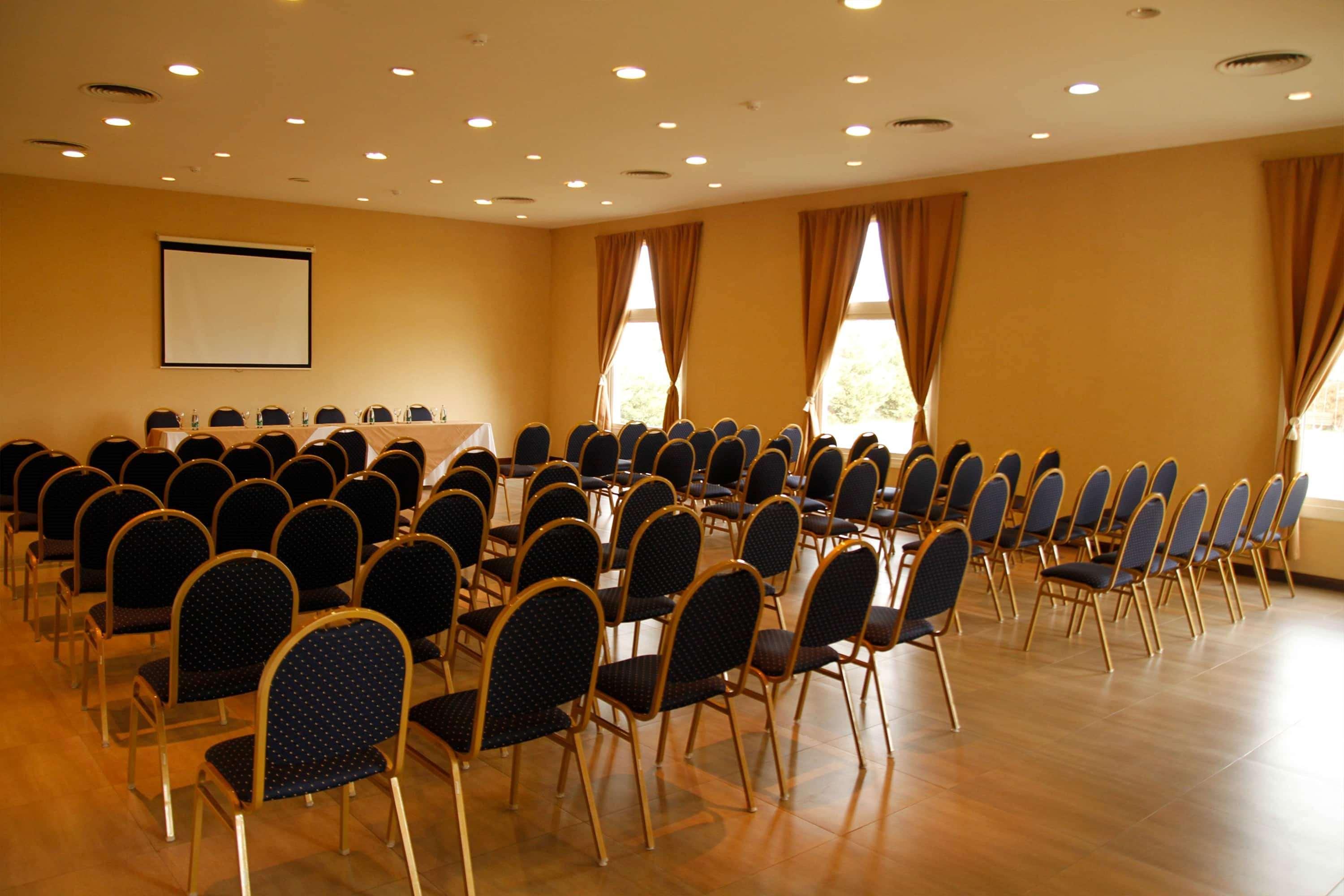 Hotel Howard Johnson Trenque Lauquen Luaran gambar