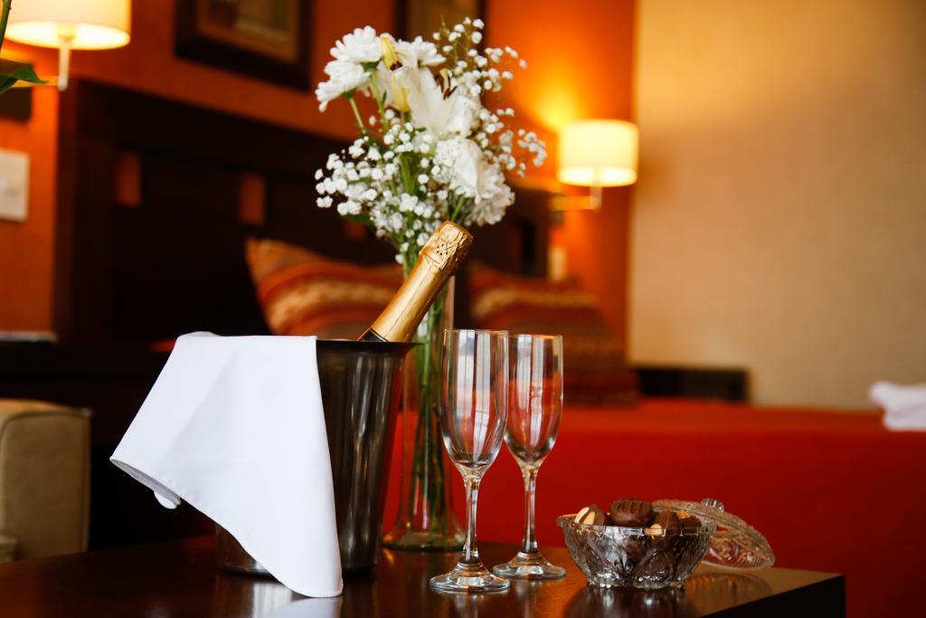 Hotel Howard Johnson Trenque Lauquen Luaran gambar